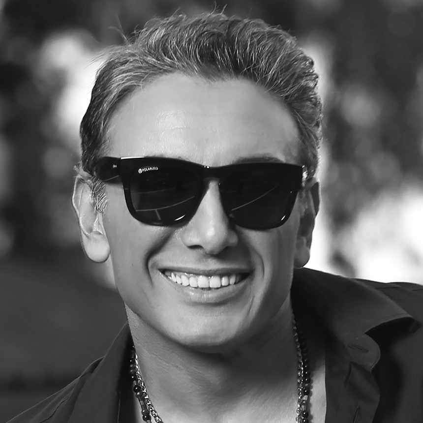 شادمهر عقیلی | Shadmehr Aghili