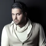 کاور لباس سفید