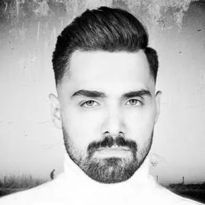 معین حبیبی - Moein Habibi