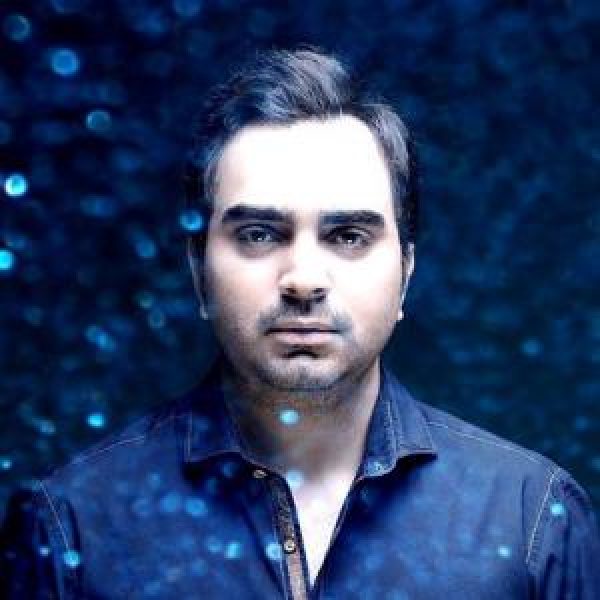 انوشیروان تقوی - Anooshirvan Taghavi
