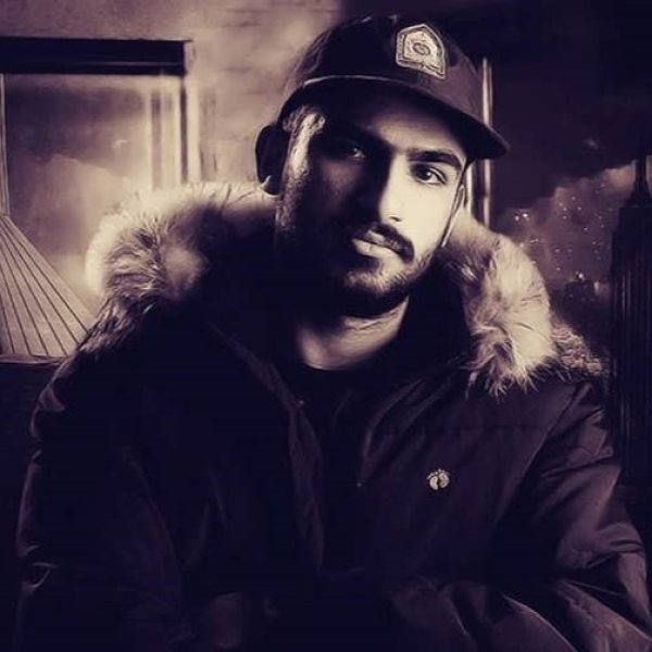 هیچ‌کس - Hichkas