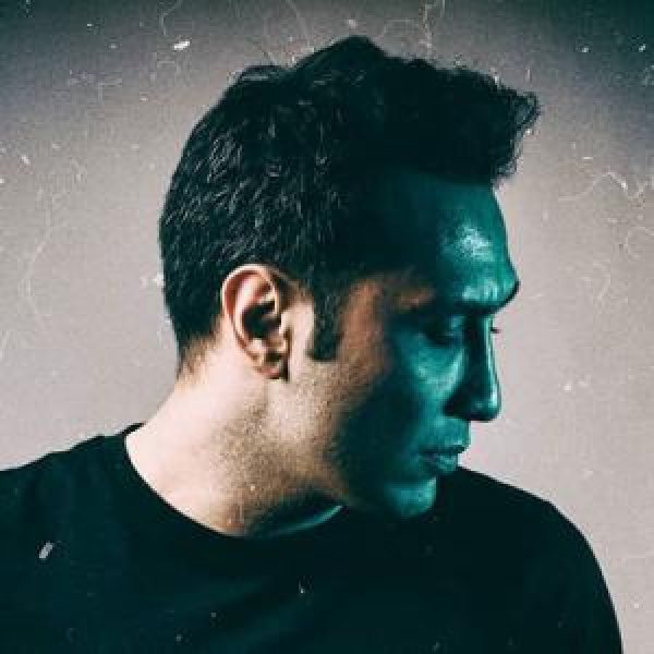 پوریا متابعان - Pouria Motabean