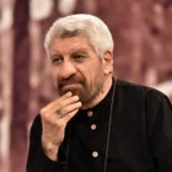 حاج صادق آهنگران - Sadegh Ahangaran